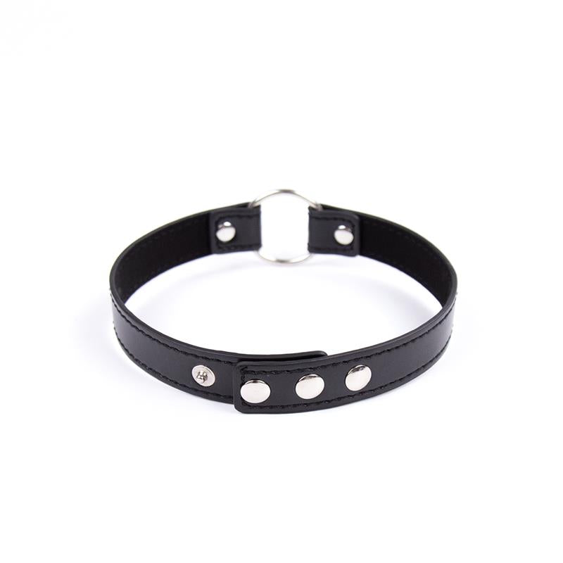 Collar Con Aro Negro