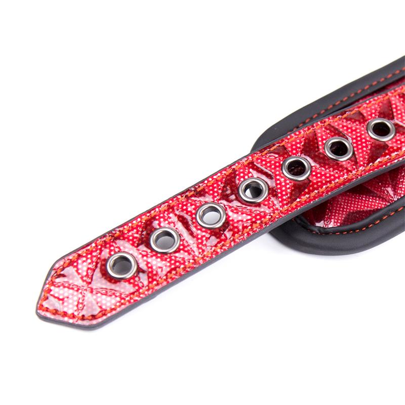 Collar Con Correa Ajustable Diamond Cuero Vegano