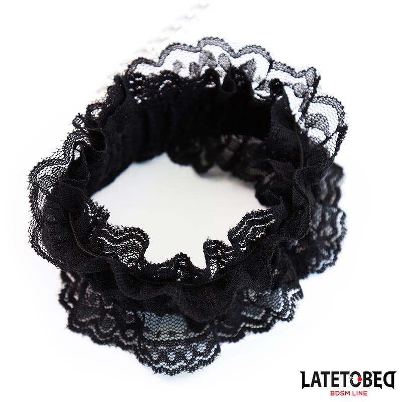 Esposas Para Pies De Encaje Elástico Negro