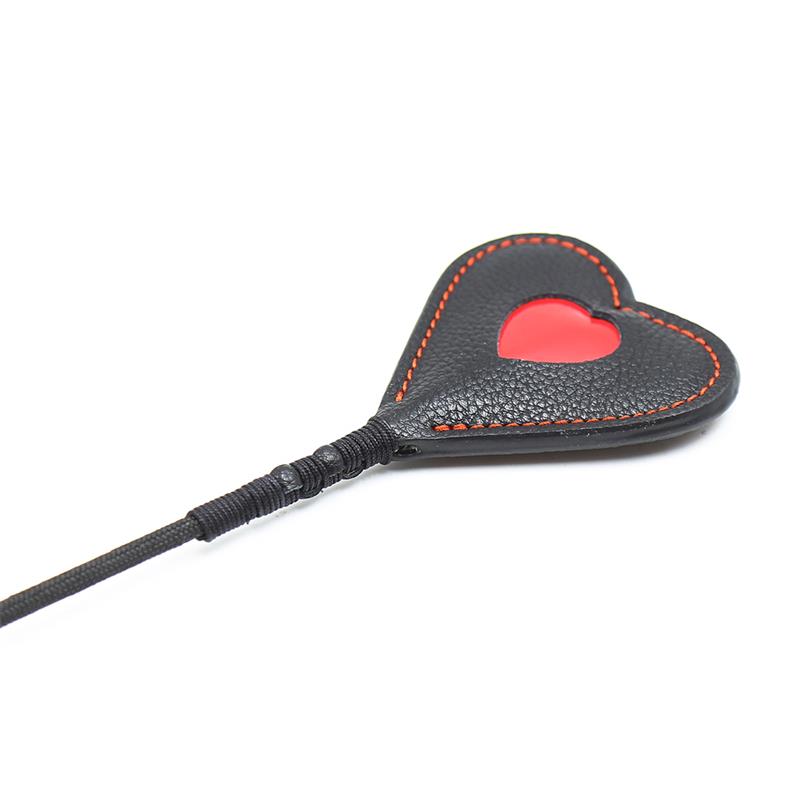 Fusta En Forma De Corazón 51 Cm