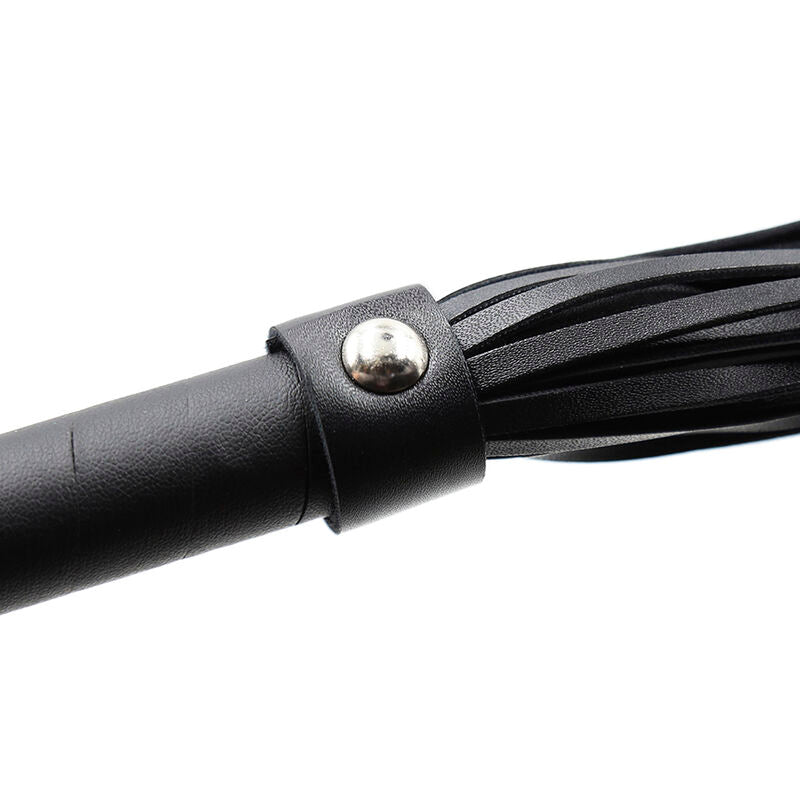 Ohmama Fetish - Latigo Corchetes Plateados