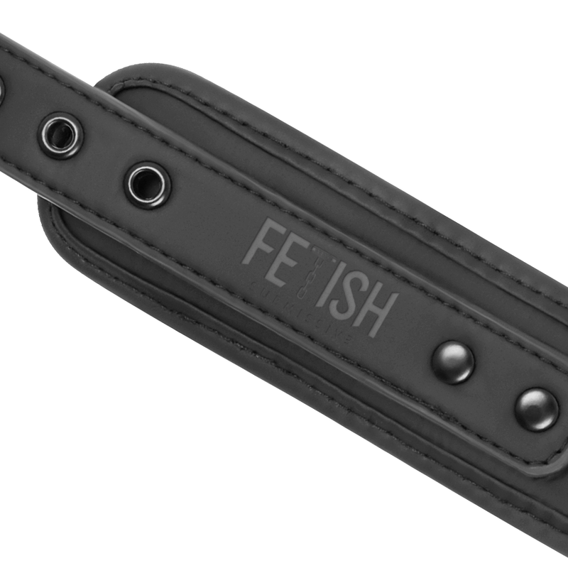 Fetish Submissive - Collar Con Cadena Con Forro De Nopreno