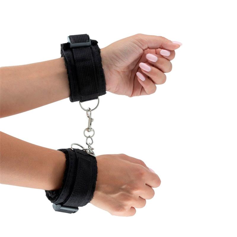 Alive - Fury Kit 10 Piezas Bdsm Negro