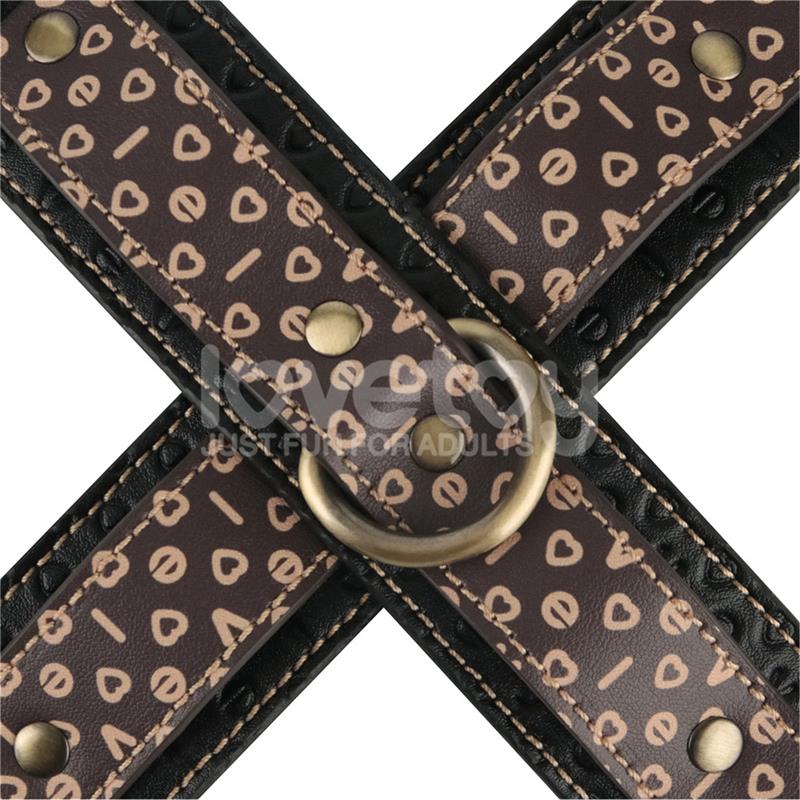 Rebellion Reign Esposa En Cruz Con Cadena