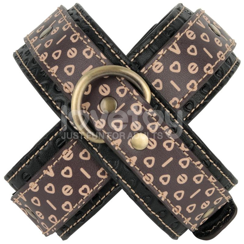 Rebellion Reign Esposa En Cruz Con Cadena