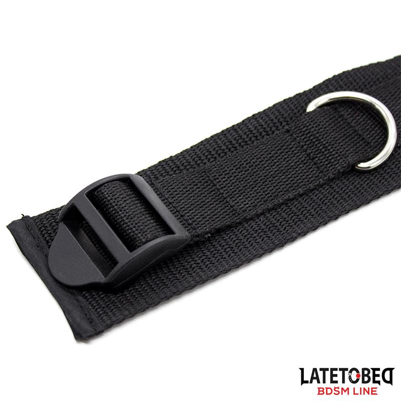 Restricciones Patra La Cama Con Esposas Ajustables