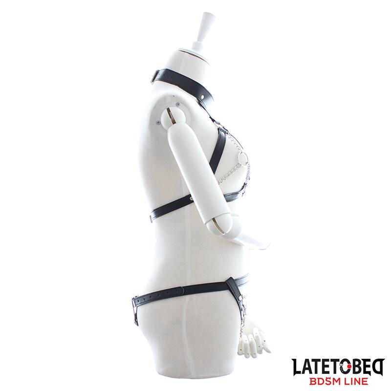 Set De Sujetador Y Braguitas Bondage Con Cadenas