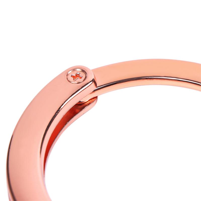 Esposas Oro Rosa Con Llaves De Calavera