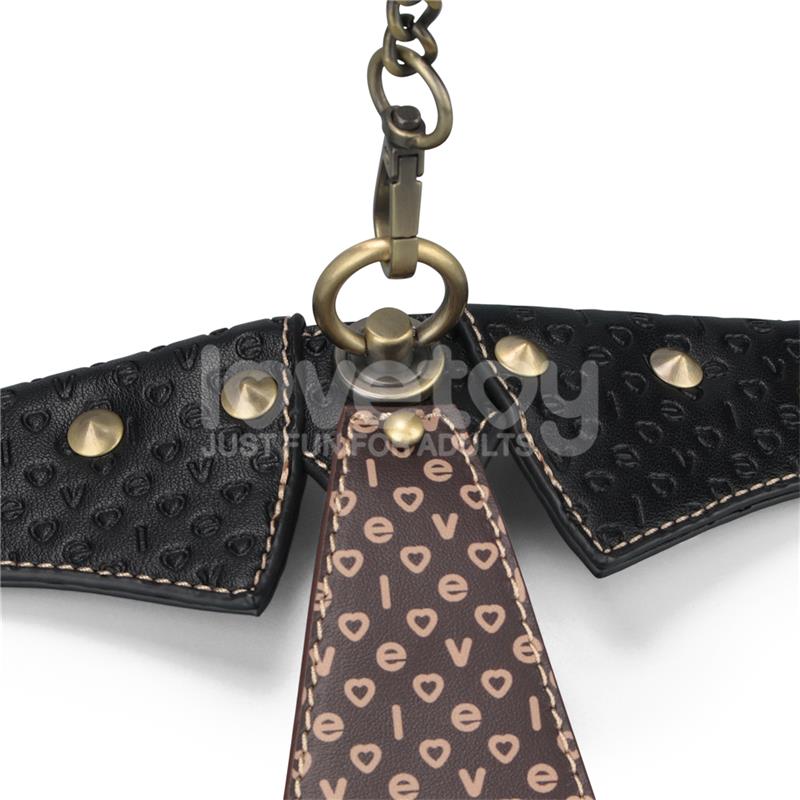 Rebellion Reign Collar Con Cadena