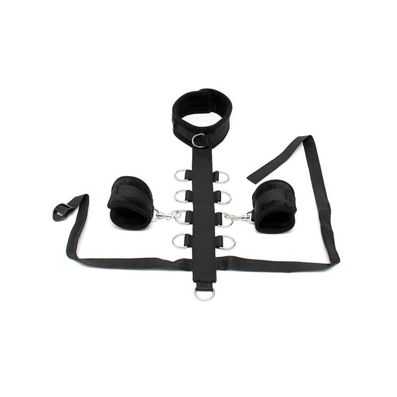 Set Collar Con Esposas Negro