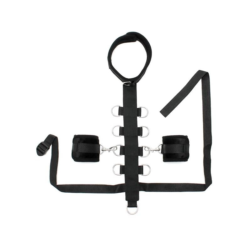 Set Collar Con Esposas Negro